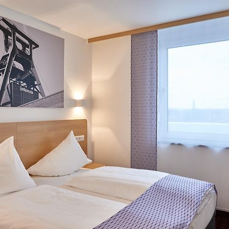 Mcdreams Hotel Essen Esterno foto